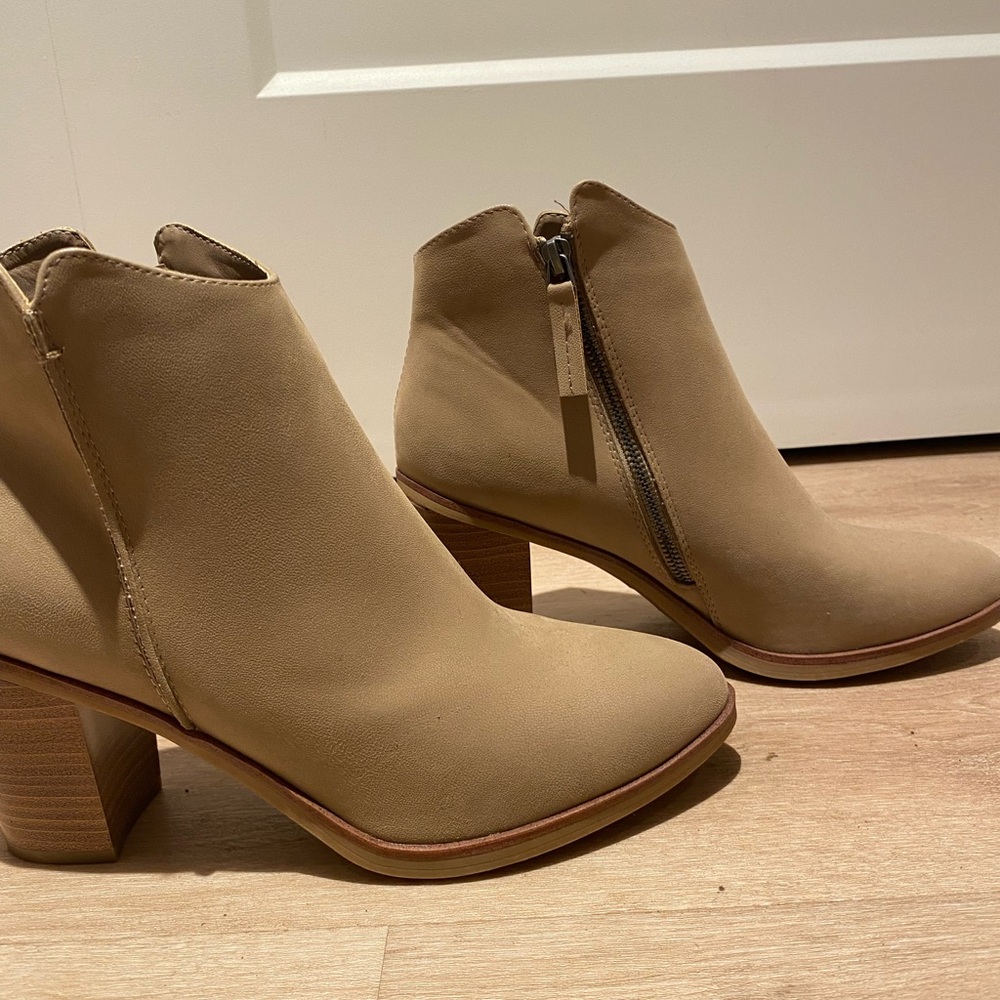 MIA Classic Tan Ankle Booties size 9 - never worn outside the house.